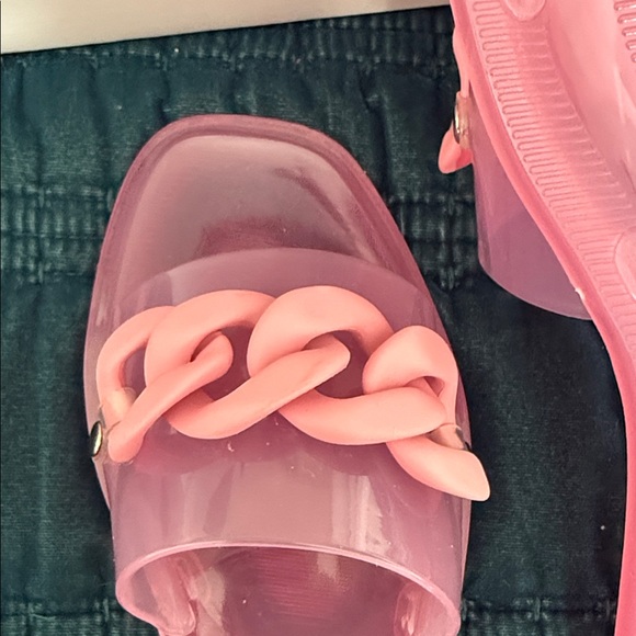 Soda Pink Jelly Slide Sandals with Chunky Chain Size 10 New In Box - Picture 3 of 5